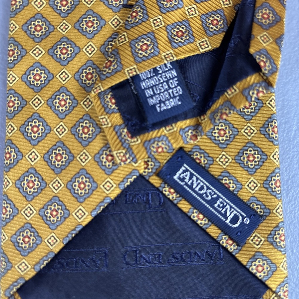 Lands End Neck Tie 57" Long Silk Gold Geometric Career USA - Picture 3 of 7